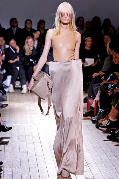 Look 20